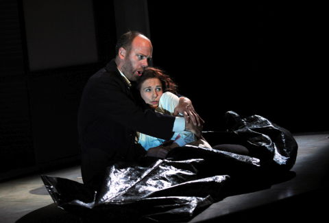 Laura Mitchell : Rigoletto